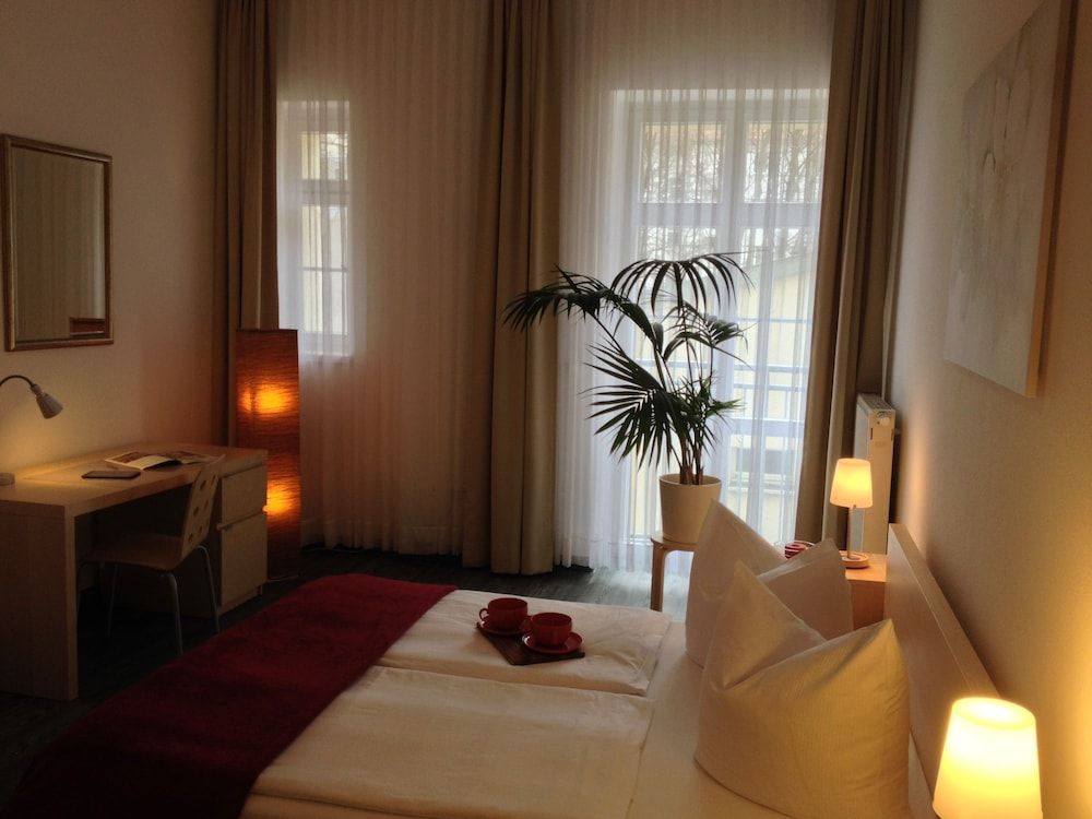 undefined Apartmenthaus Haus Feuerbach 7