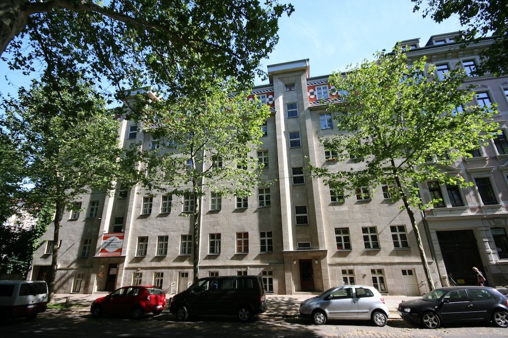 undefined Apartmenthaus Haus Feuerbach 5