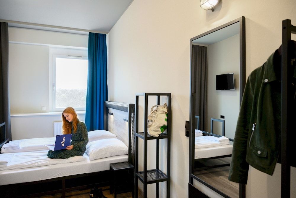 Twin room for Single use
