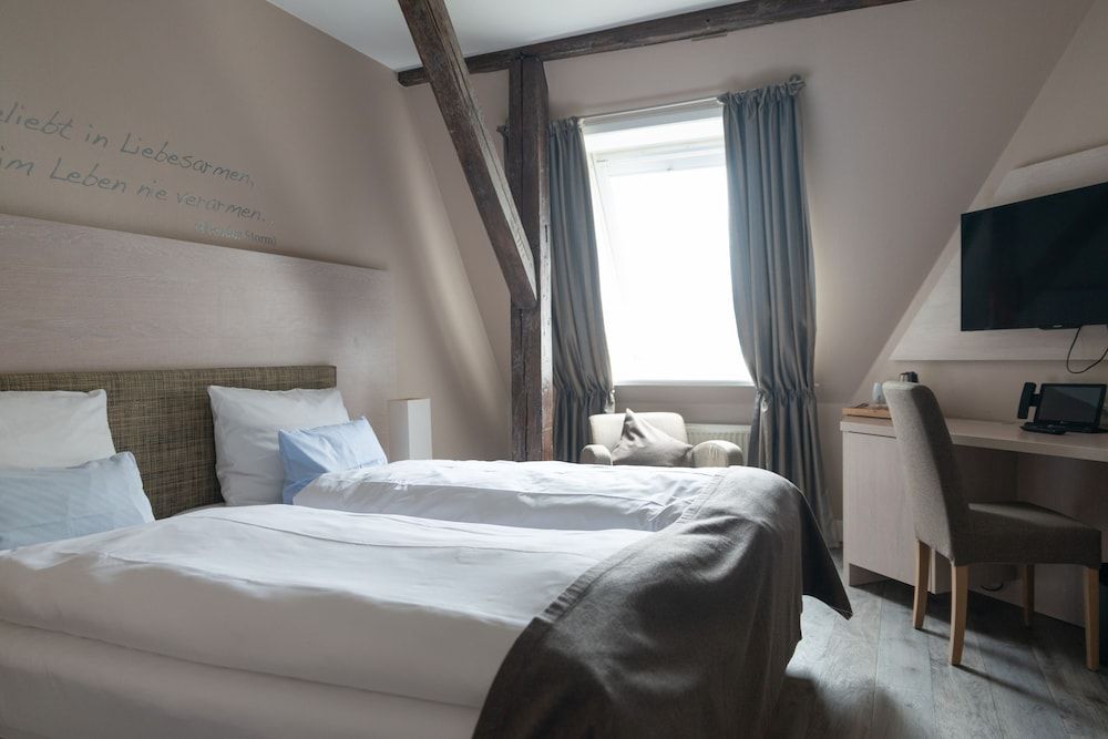 Best Western Plus Theodor Storm Hotel Standard Room, 1 King Bed 4