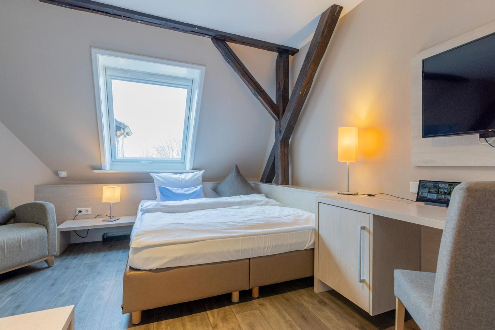 Comfort Single Room