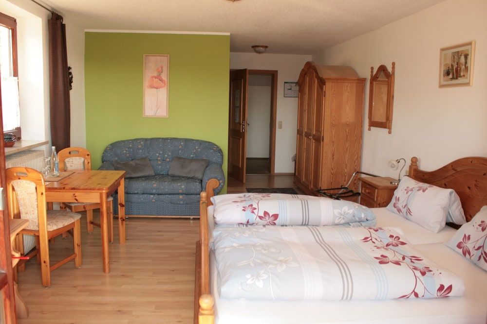 Waldpension Jägerstüberl Double Room 16