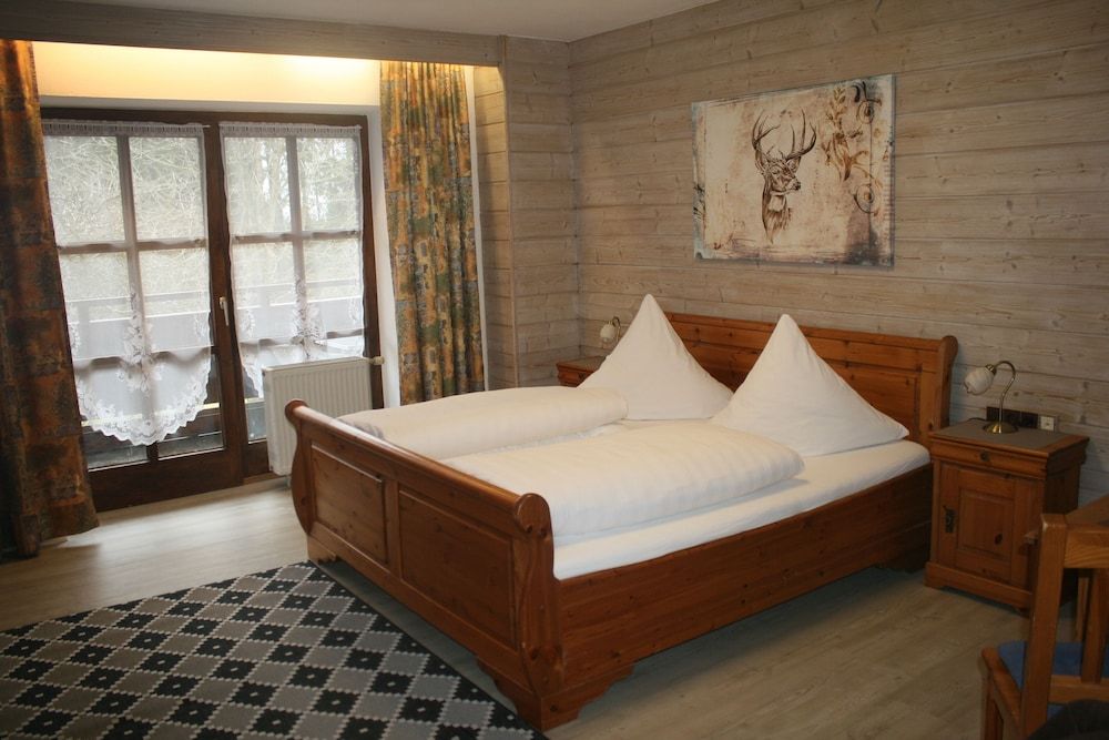 Waldpension Jägerstüberl Double Room 10