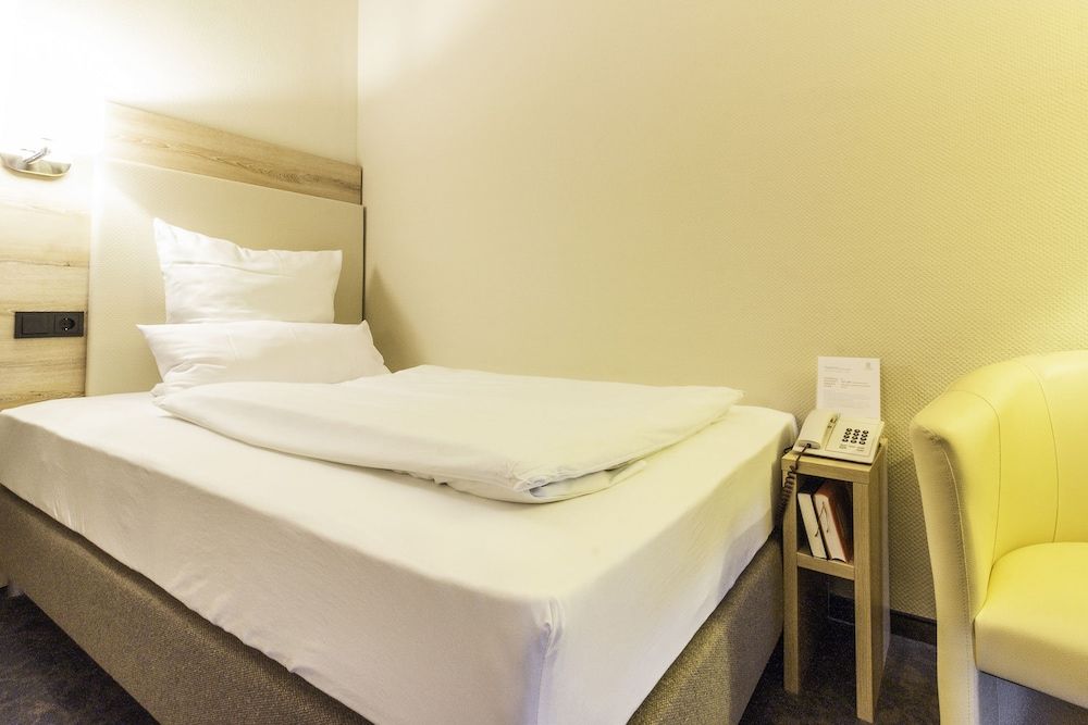 Comfort Single Room