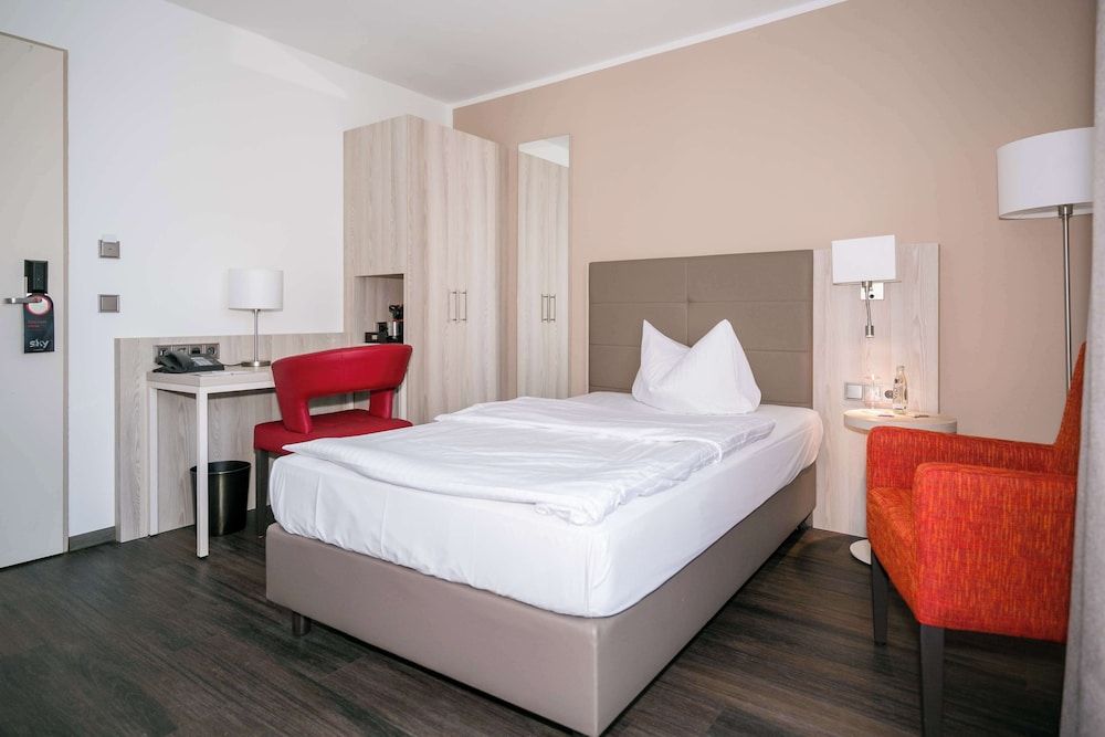 Best Western Hotel Airport Düsseldorf - Ratingen Comfort Room, 1 Queen Bed