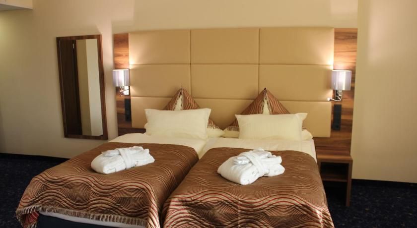 undefined Grand Hotel Empire Frankfurt 6