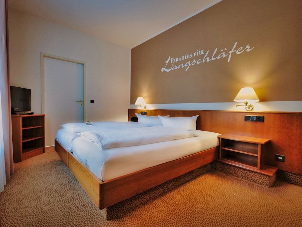 Hotel Sportwelt Double Room 5