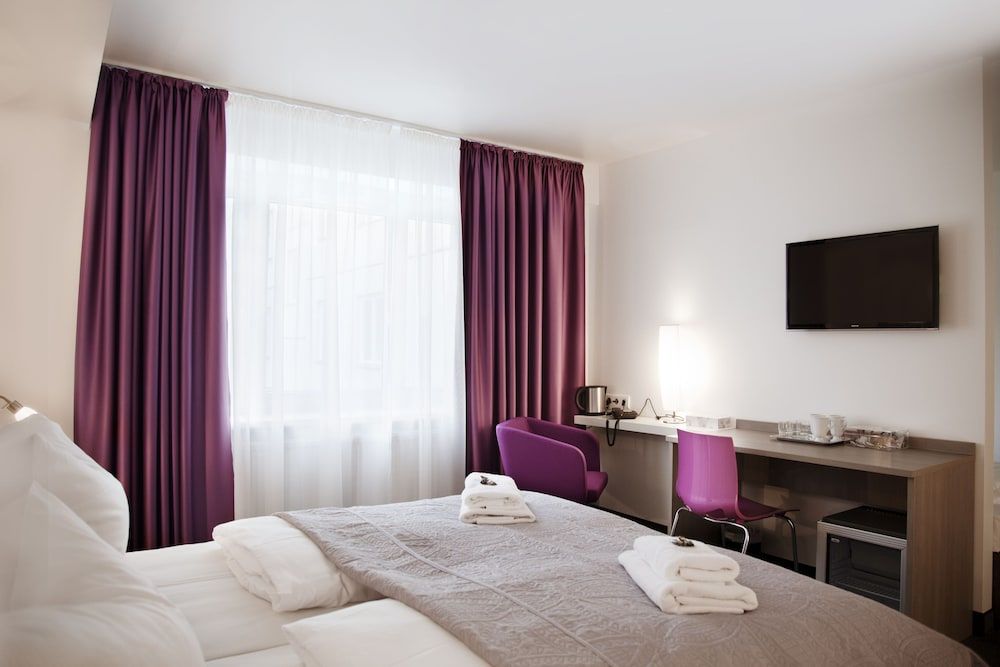 undefined Hotel Nikolai Residence 3