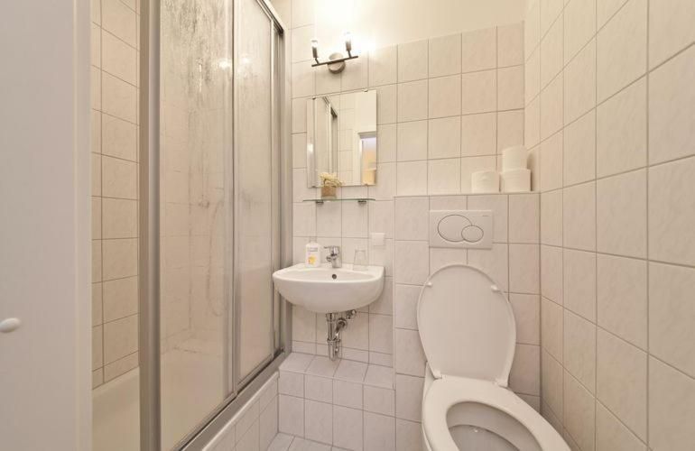 Hotel Wikinger Hof Standard Double Room 3