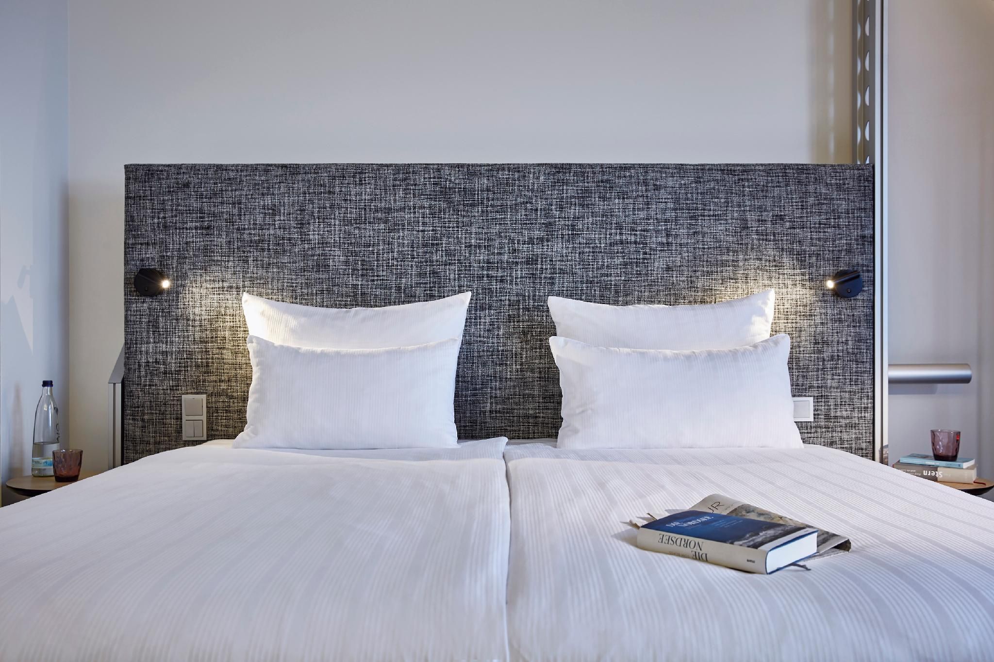 THE INNSIDE ROOM FOR FAMILIES 6ADULTS