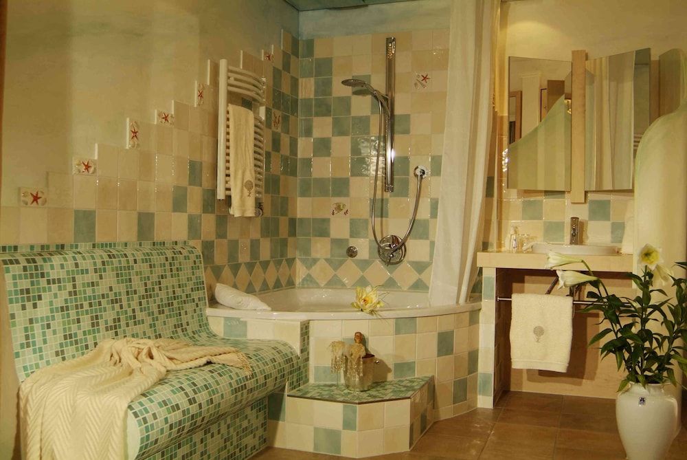 Flair Hotel Zum Schwarzen Reiter Superior Double Room, 1 Queen Bed 7