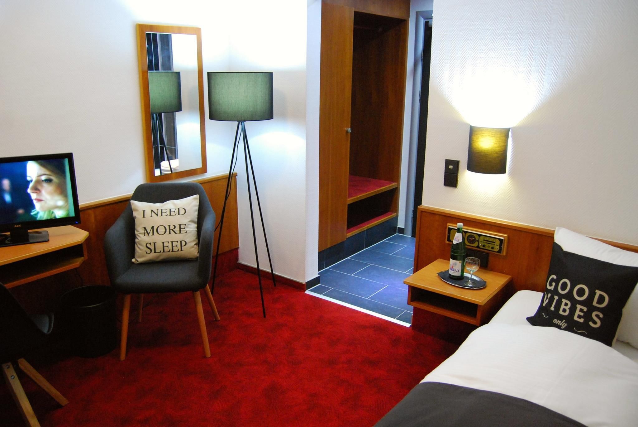 Single - Room