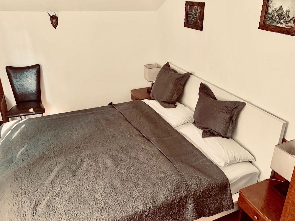 undefined Hotel Aurelia 5