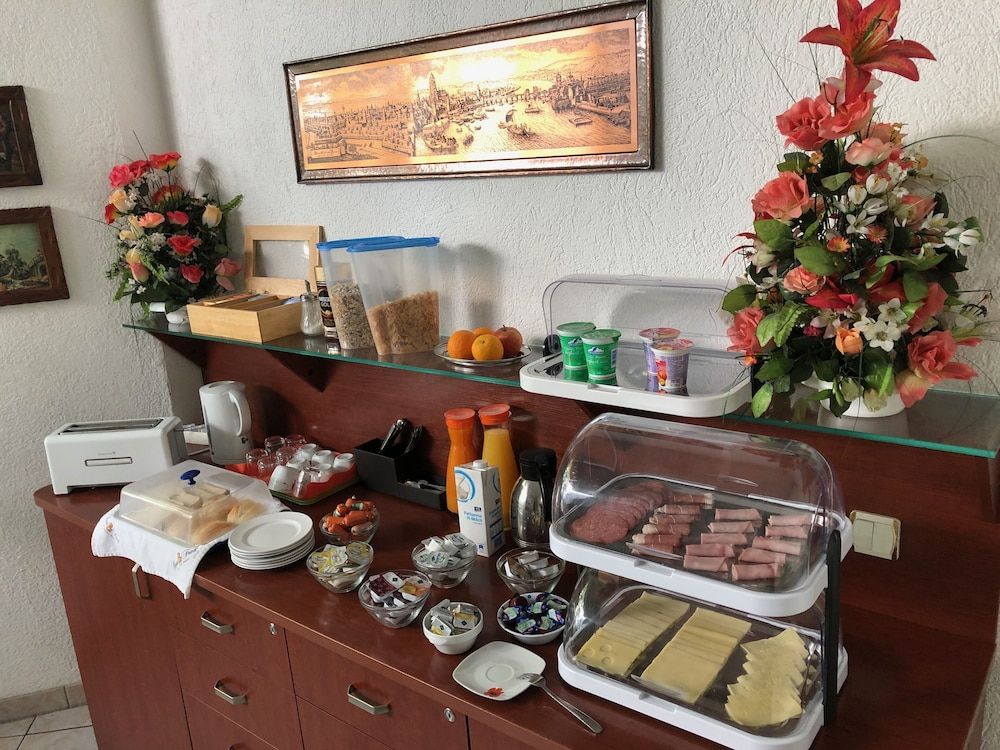 undefined Hotel Aurelia 8