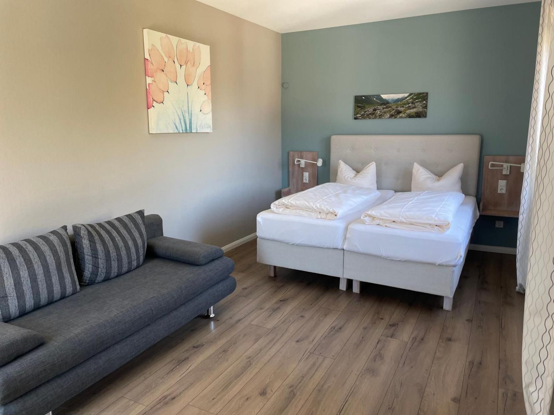 Classic Double Room with Balcony