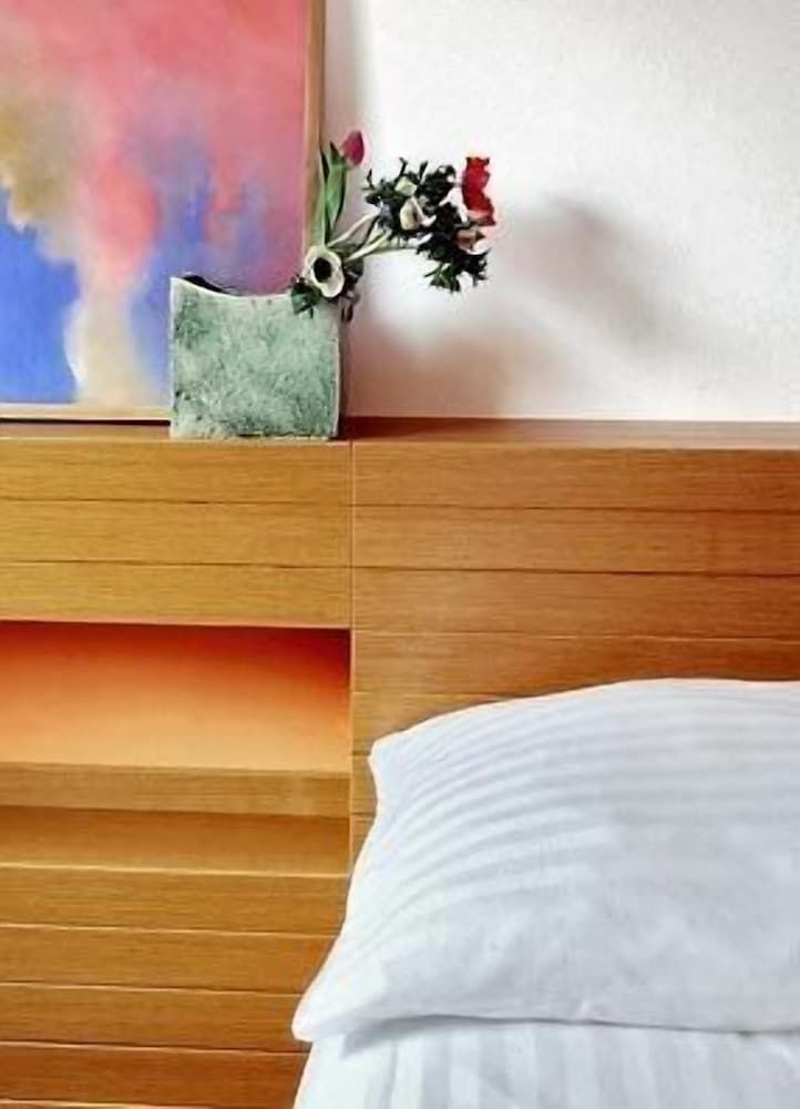 undefined Creatif Hotel Elephant