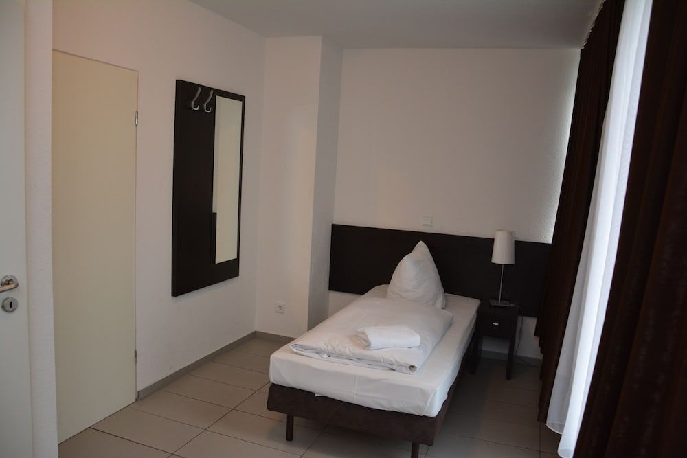 undefined Mosel Hotel Frankfurt 7