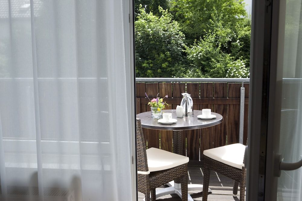 AVITAL Resort Winterberg Deluxe Double Room, 1 King Bed 2