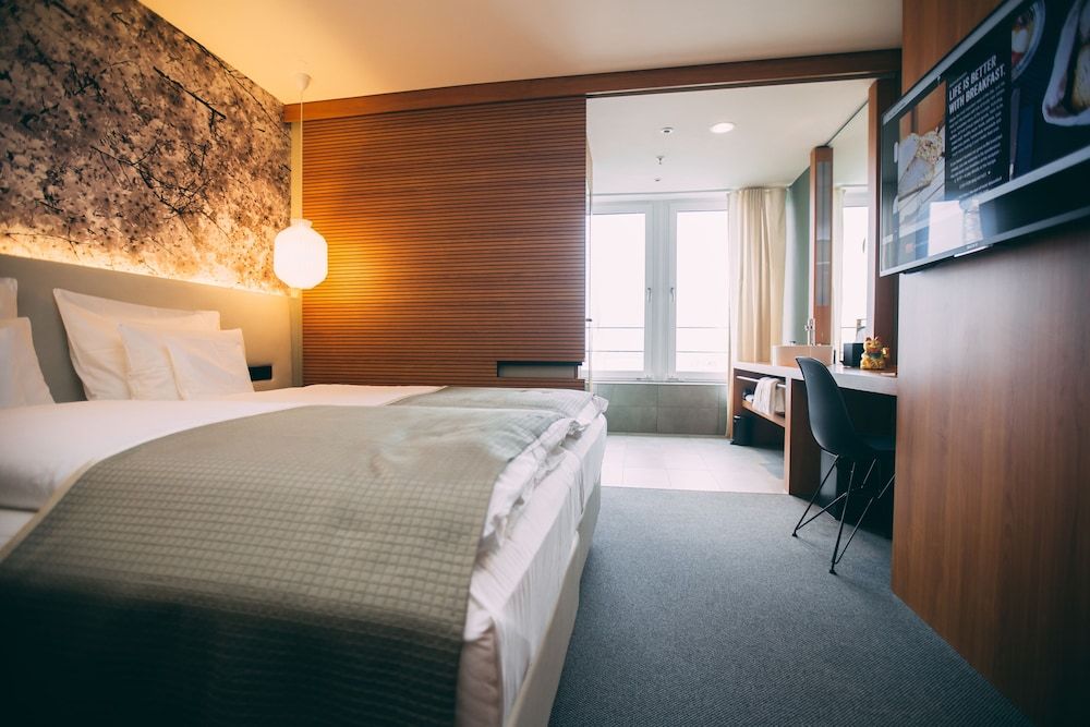 Me and All Hotel Dusseldorf, by Hyatt