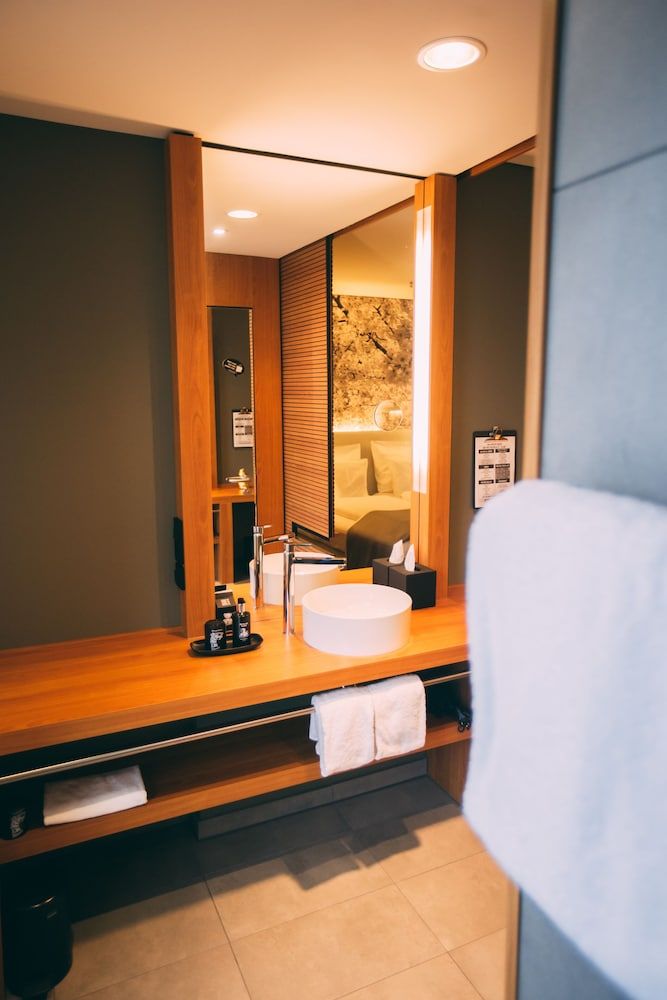 undefined Me and All Hotel Dusseldorf, by Hyatt 3