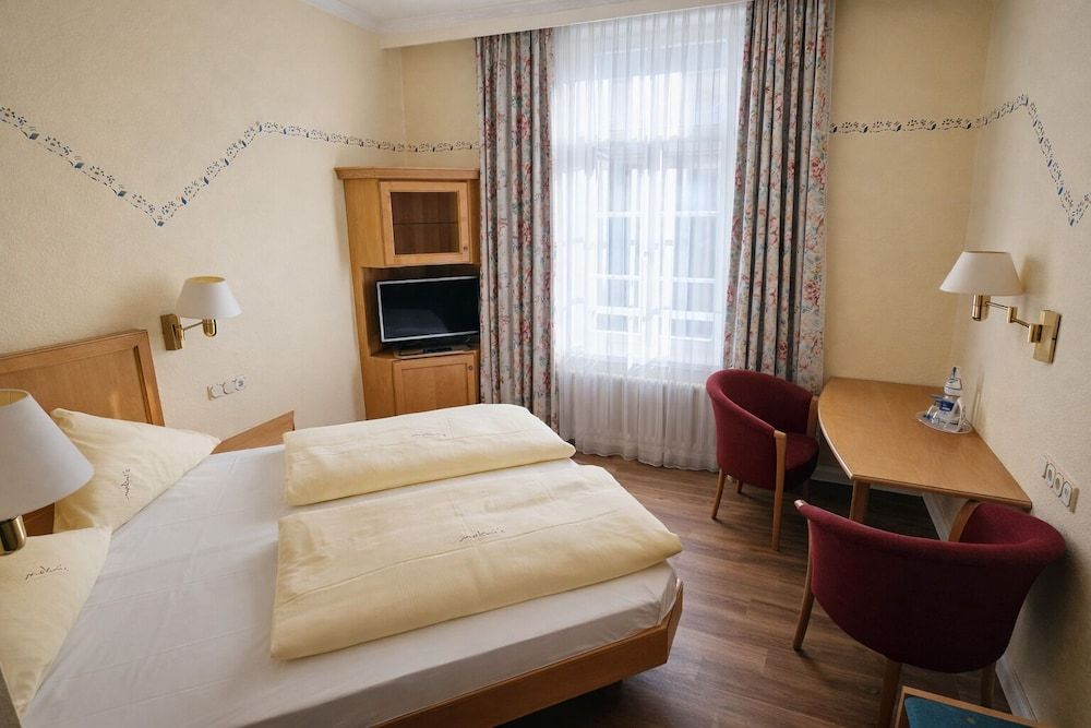 Double Room (Rossini)