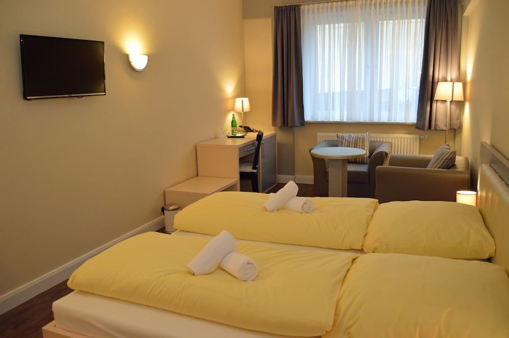 Hotel Jeta Comfort Double Room 11