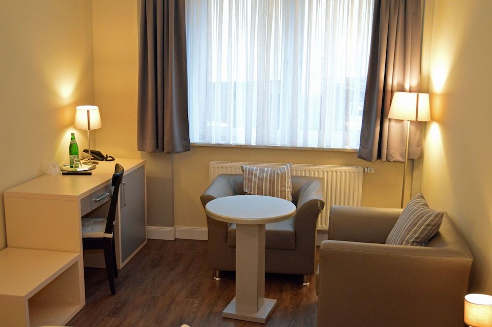 Hotel Jeta Comfort Double Room 12