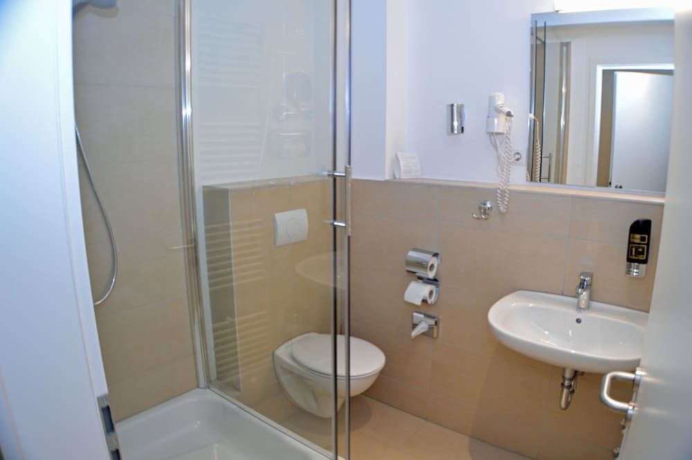 Hotel Jeta Comfort Double Room 31