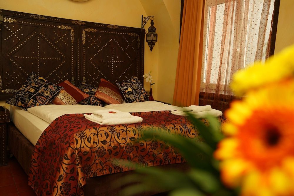 Hotel Villa Oriental & Restaurant Superior Double Room 2