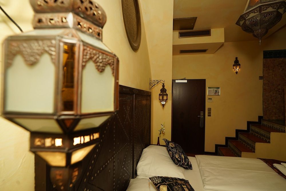 Hotel Villa Oriental & Restaurant Superior Double Room 3