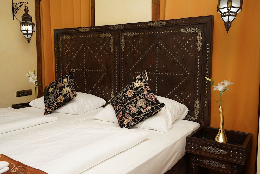 Hotel Villa Oriental & Restaurant Superior Double Room 11