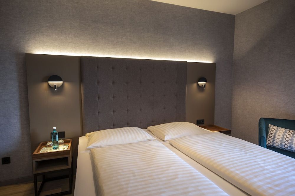 Michel Hotel Hodenhagen Business Double Room 8