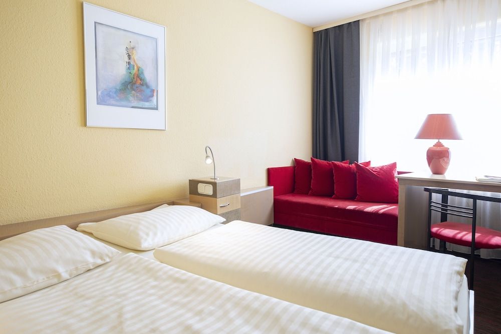 Michel Hotel Hodenhagen Economy Double Room