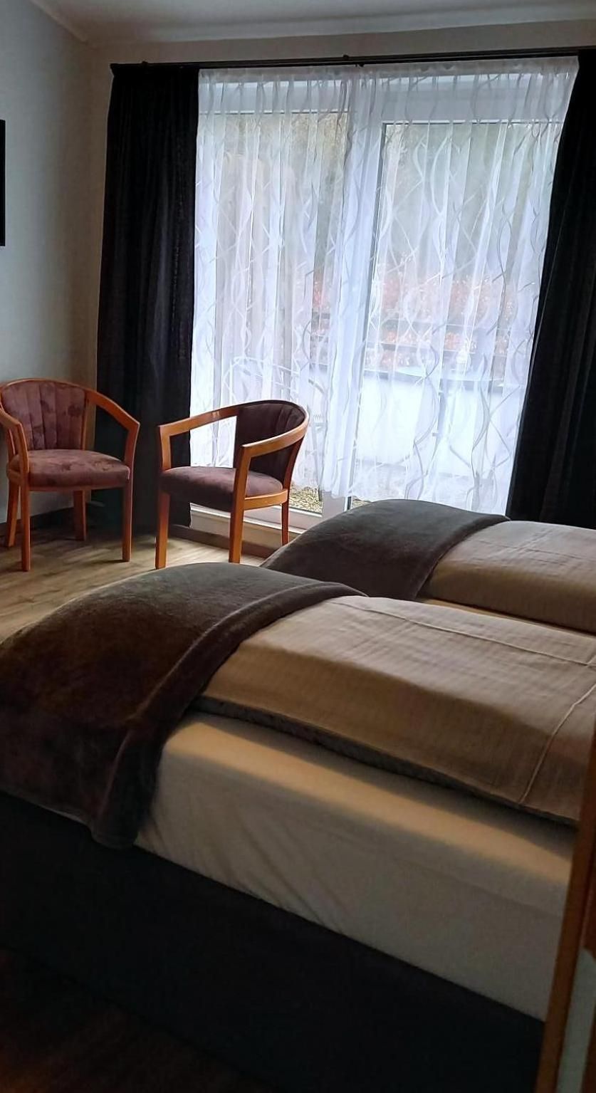 Lieth Hotel Grünreich Double Room with Balcony 3