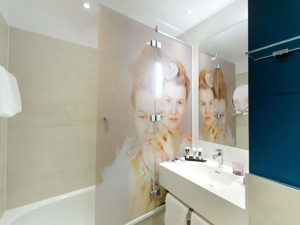 Mercure Hotel Berlin Wittenbergplatz Superior Room, 2 Twin Beds 5