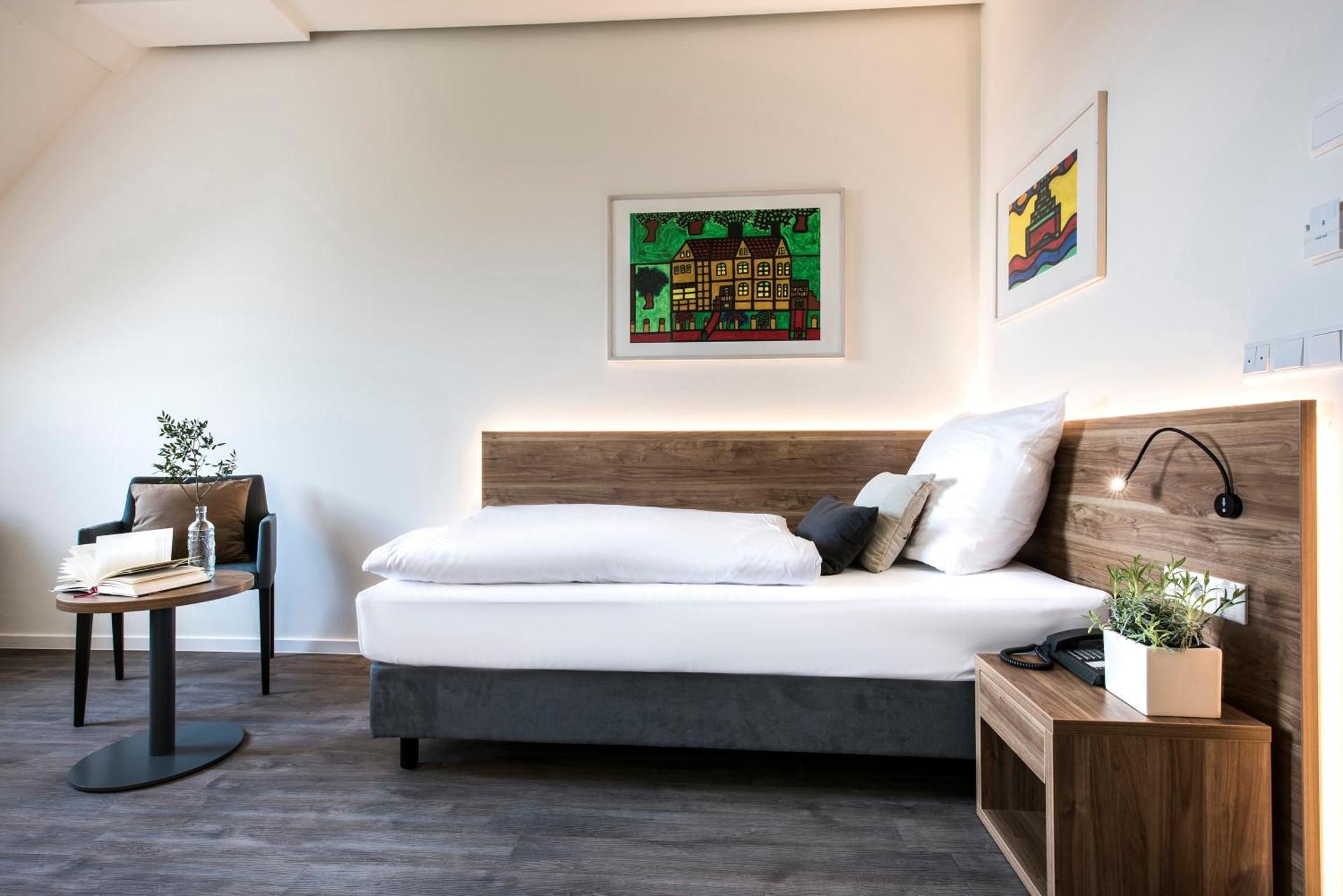 Deluxe Single Room