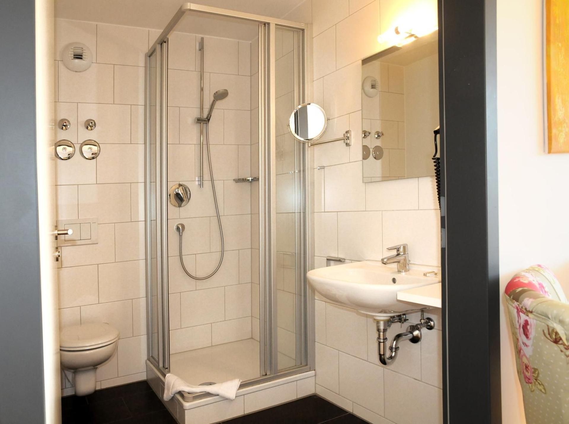 Business Comfort Apartment - Karlstrasse 42-44