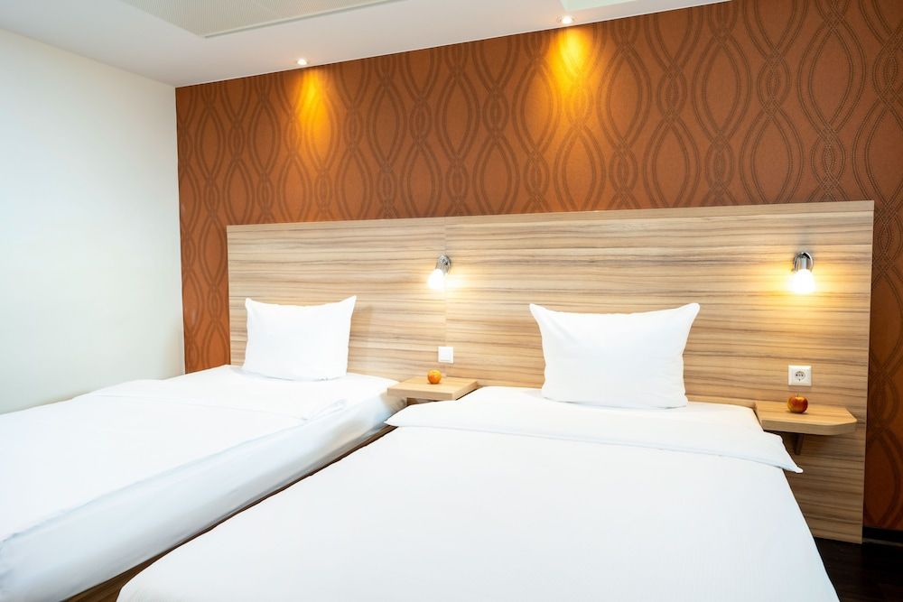 Classic Twin Room