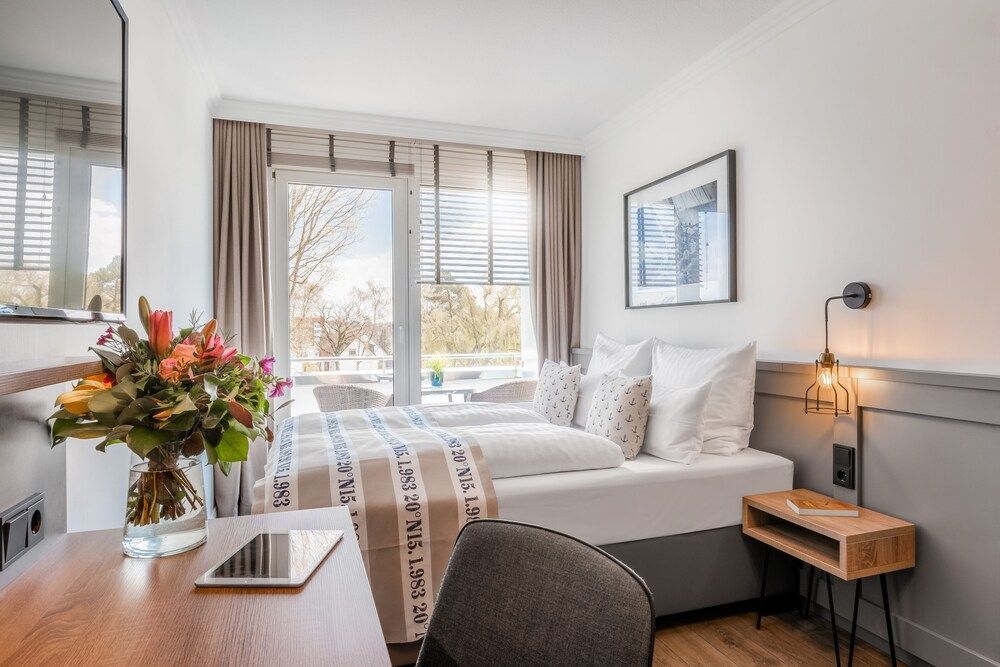 Hotel Yachtclub Economy Room 3