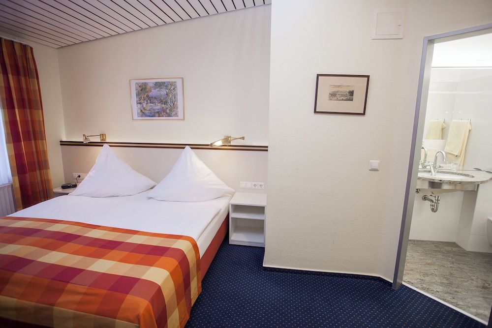 Standard Room, 1 Double Bed