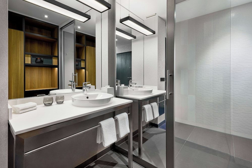 undefined Aloft Munich 7