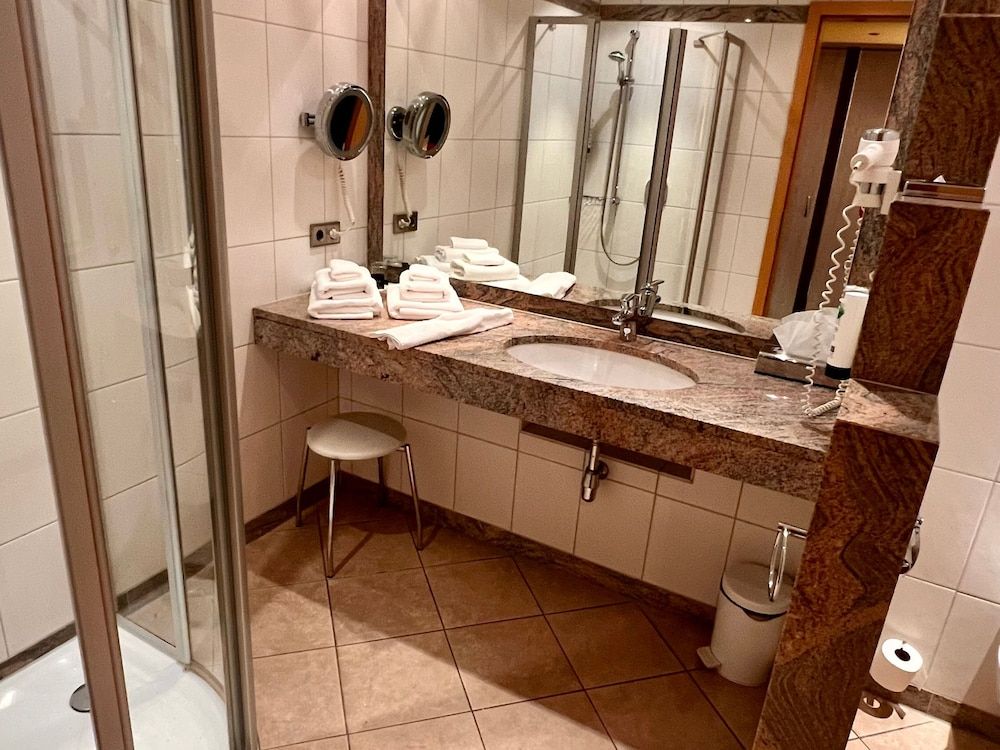 Landhotel Heimathenhof Comfort Double Room, Balcony 4