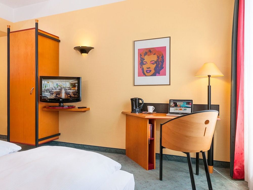 Good Morning+ Leipzig Good Morning Double Room With Air Condition 4