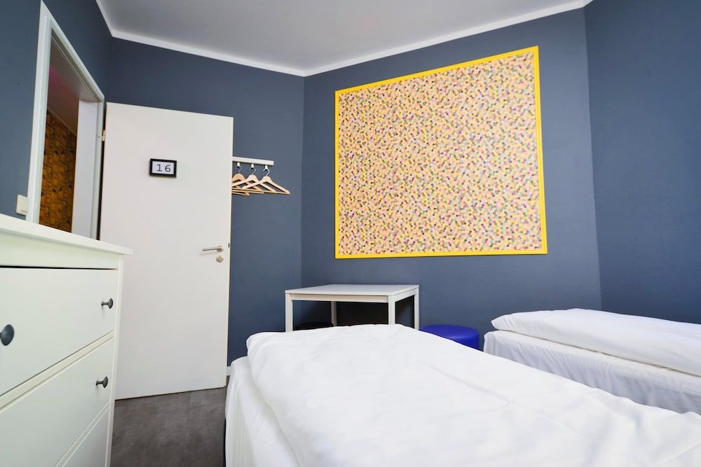 Old Town Hostel Berlin Double Room, Shared Bathroom 31