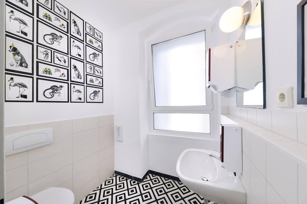 Old Town Hostel Berlin Double Room, Shared Bathroom 47