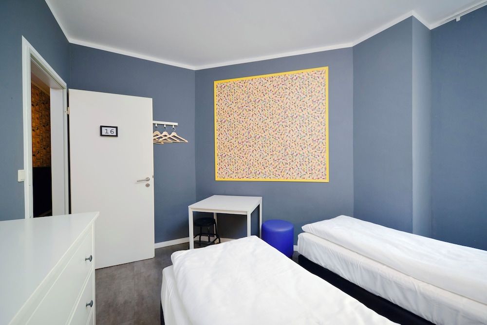 Old Town Hostel Berlin Double Room, Shared Bathroom 29