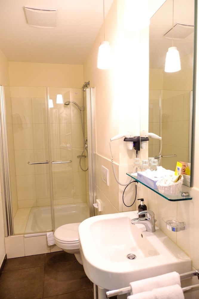 Fritz Lauterbad Basic Single Room, 1 Twin Bed 2