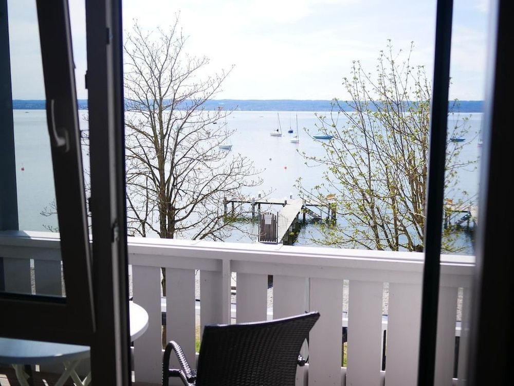 Ammersee Hotel Standard Double Room, Balcony, Lakeside 5