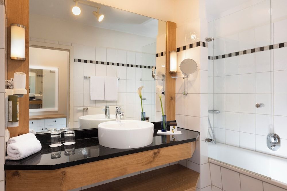 Precise Resort Marina Wolfsbruch Superior Double Room 3