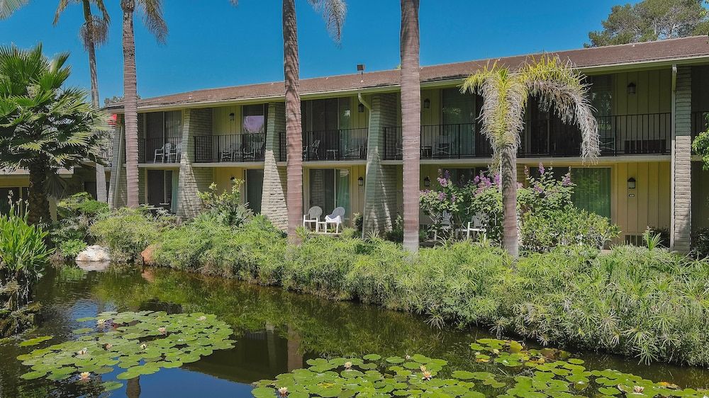 undefined Ramada by Wyndham Santa Barbara 5